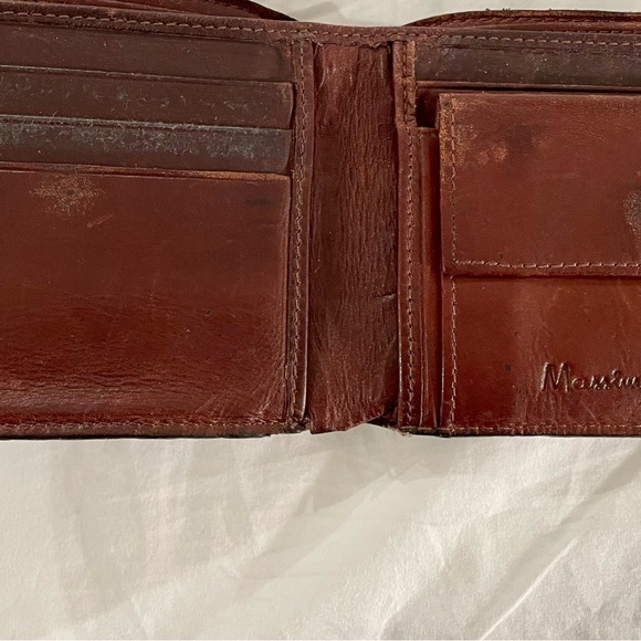 Massimo Dutti Leather wallet mens. - Picture 2 of 3